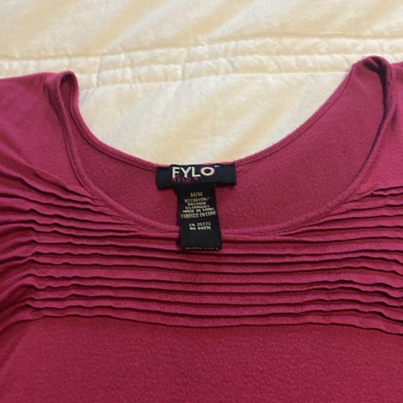 Ruffled sleeve cute purple/mauve tshirt - Picture 2 of 3